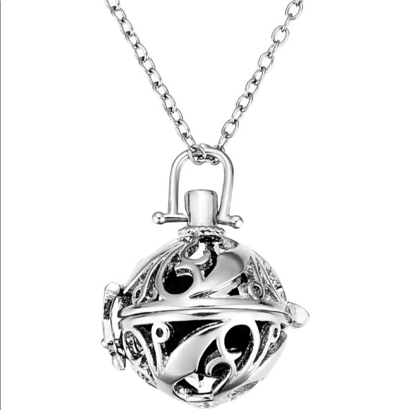 Silver Diffuser Locket w/ (1) Essential Oil - Picture 2 of 7